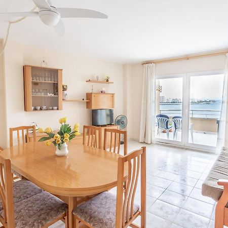 Passeig Del Mar Apartman L' Escala Kültér fotó