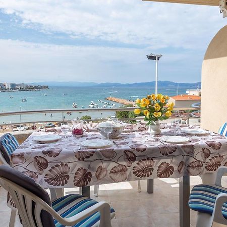 Passeig Del Mar Apartman L' Escala Kültér fotó